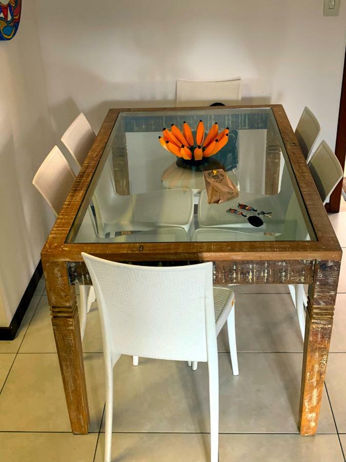 Duplex Com Hidromassagem - Praia Do Forte Exterior foto